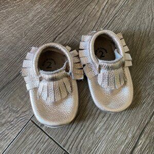 Gold size 2 mini mocs
